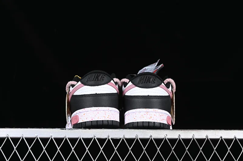 All Categories Nk SB Dunk Series Nk SB Dunk Low Low-top Sneakers Nk Dunk Low "Multi-Color Swoosh" Rose Heart Soft Mist Pink Cloth Patch SB Strap Low-top Casual Sneakers FD4623-131